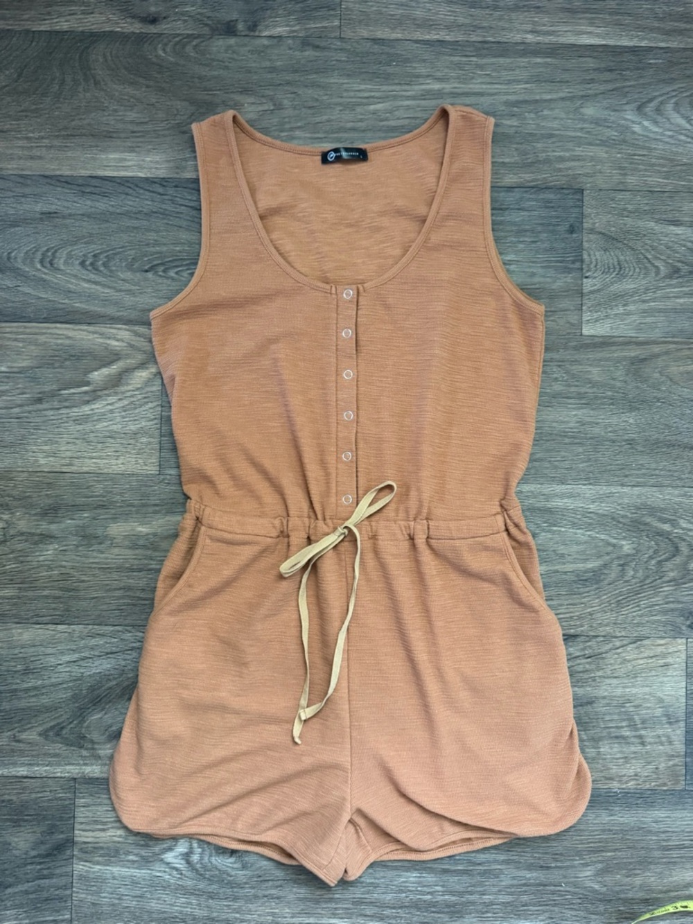PRETTYGARDEN Orange-Brown Sleeveless Knit Romper Button Pockets L
